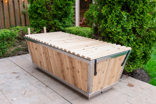 Polar Plunge Tub by LeisureCraft | Cedar Cold Plunge Tub