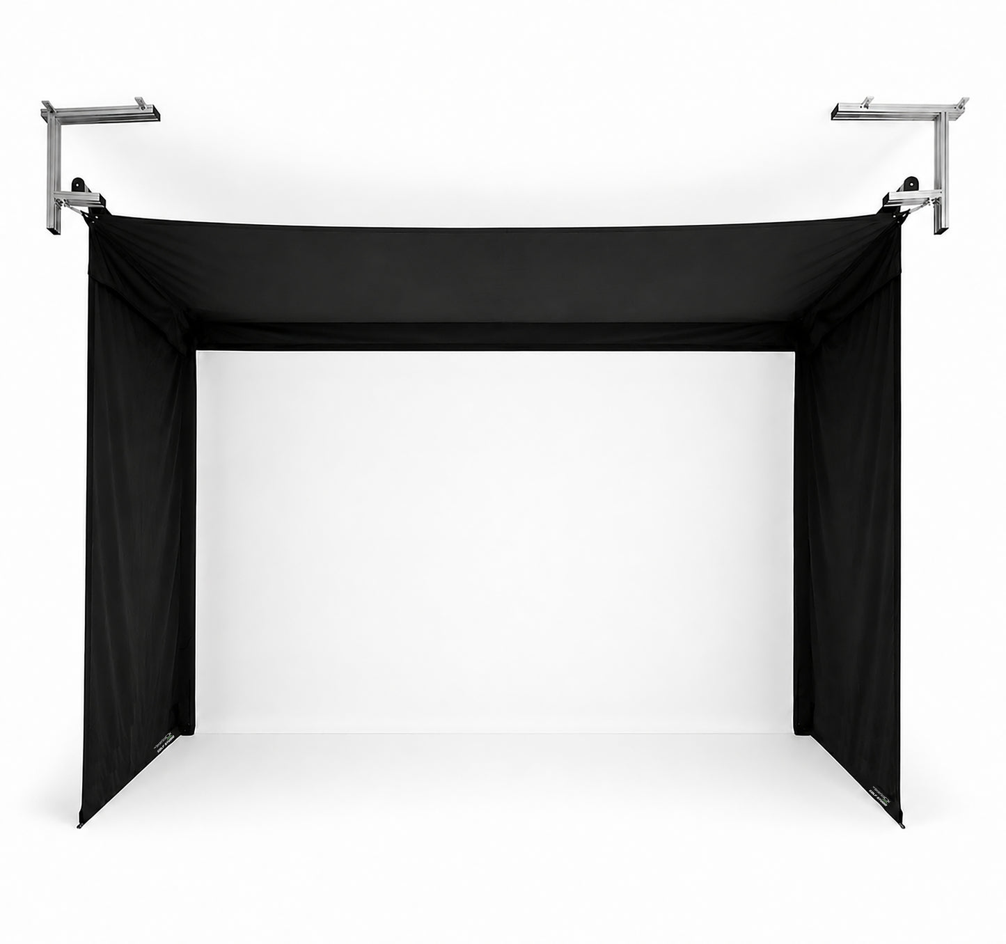Vanish Series® Retractable Golf Enclosure