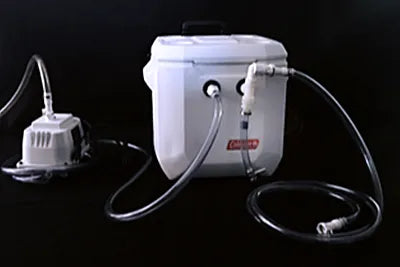 Summit to Sea chamber cooler accessory for compatible hyperbaric chambers
